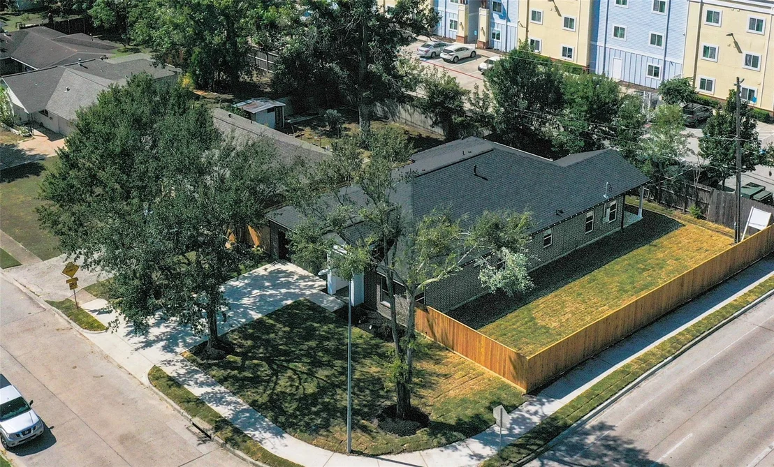 Photo of 2139 Counter Point Drive