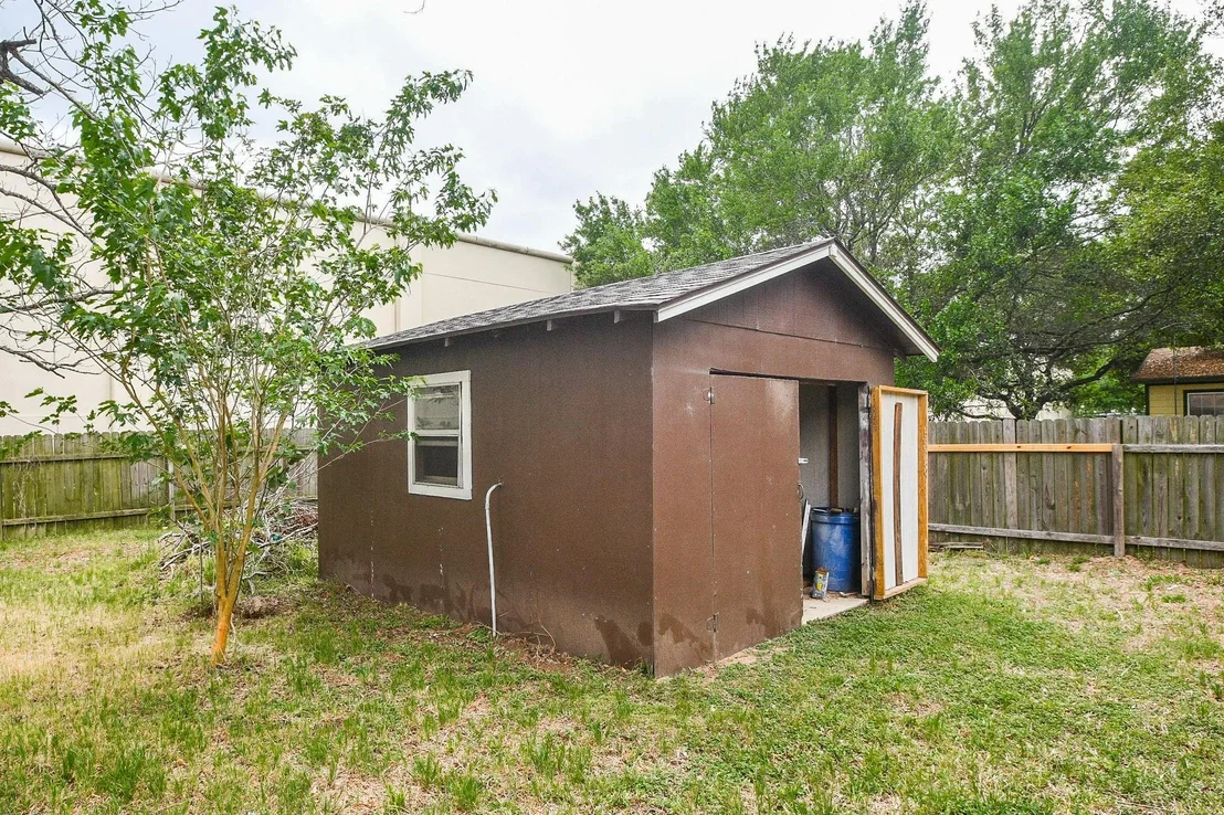 Photo of 208 Willow Street