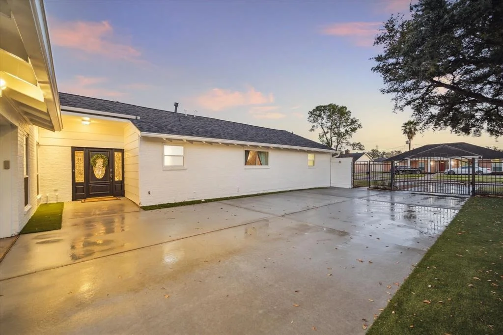 Photo of 7726 Windswept Lane