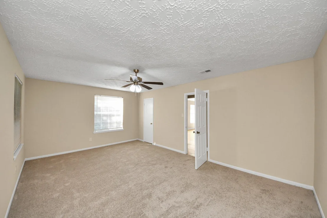 Photo of 6011 Shady Manor Drive