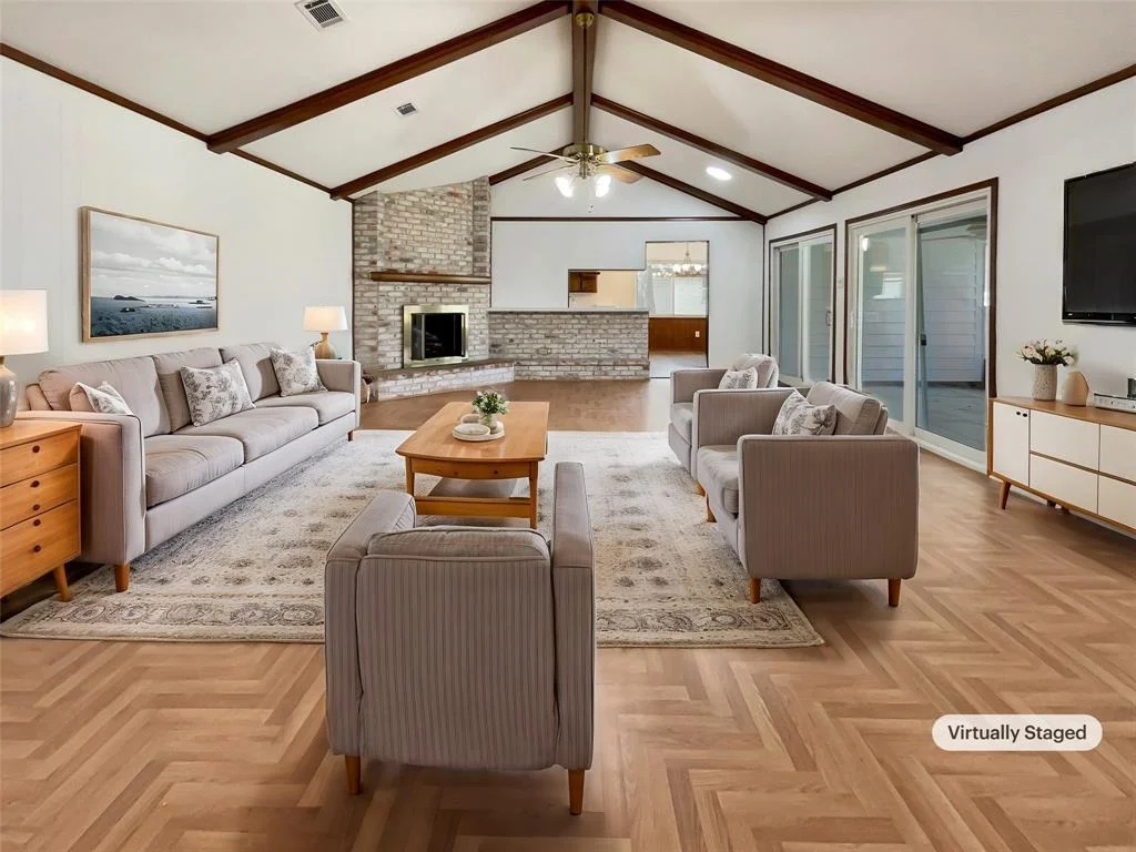 Photo of 907 Kingsbridge Road