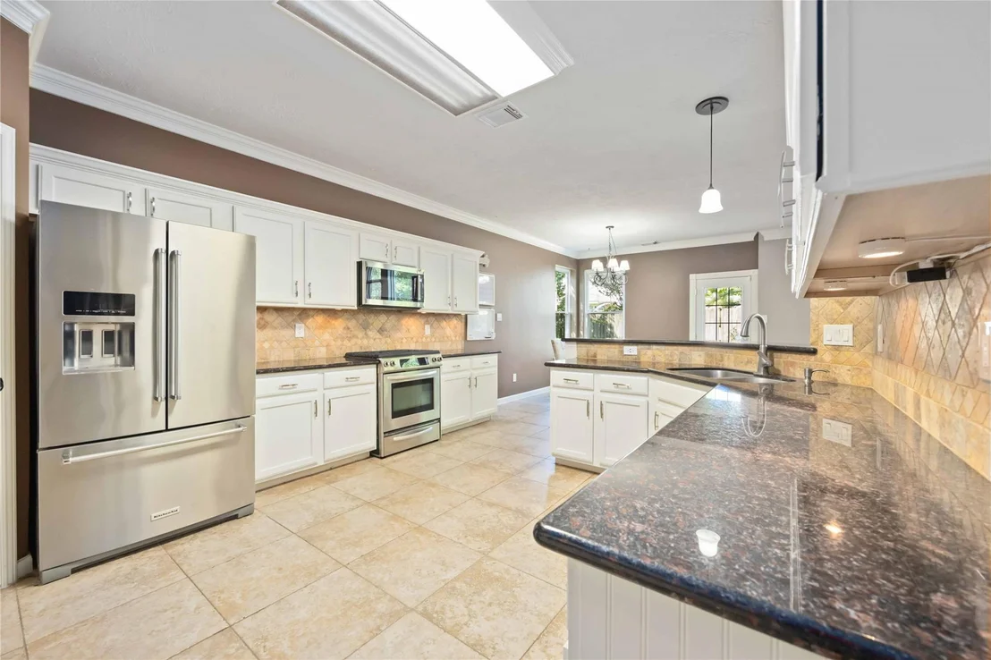 Photo of 21007 Manon Lane