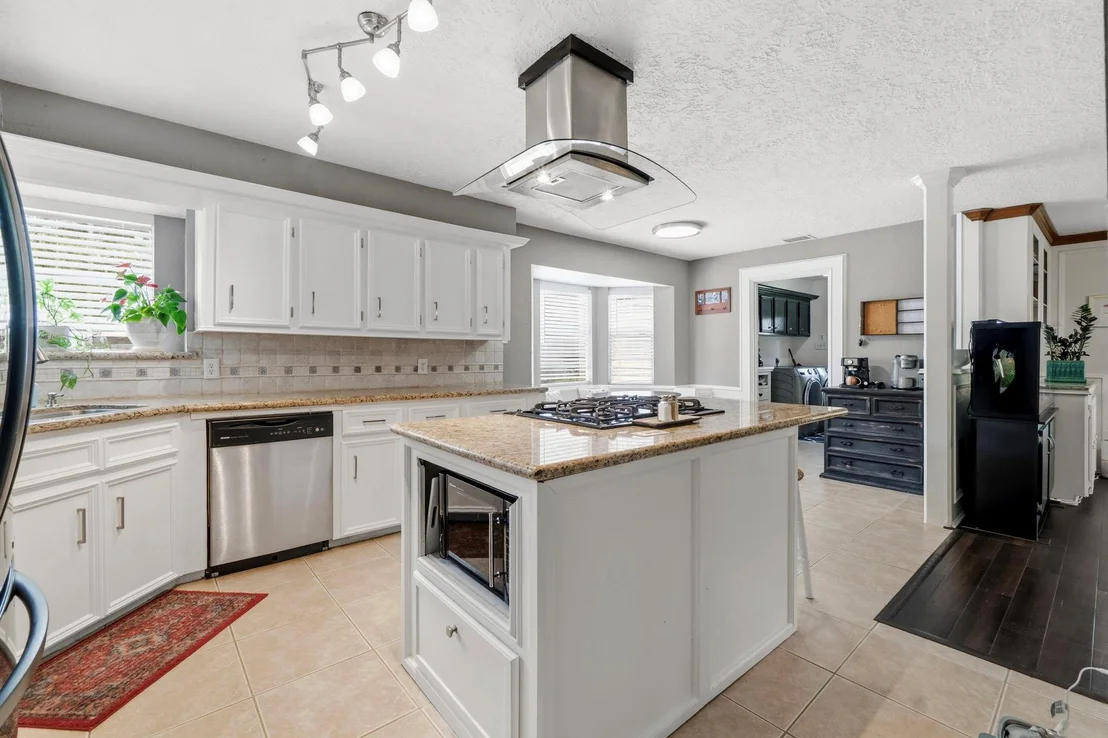 Photo of 27806 Heather Court