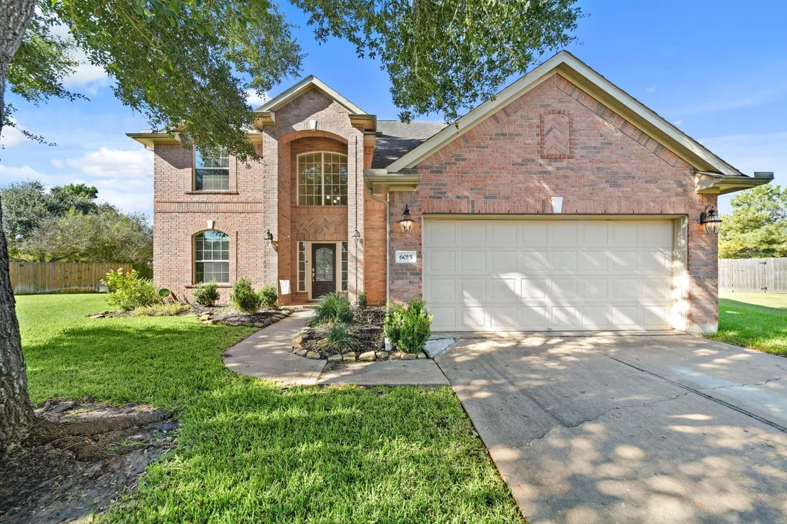 Photo of 6015 Biltmore Court