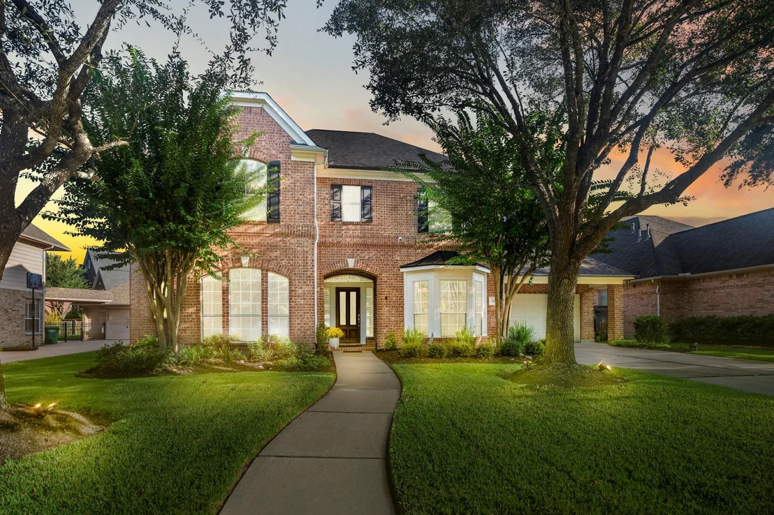 Photo of 1607 Noble Pointe Drive