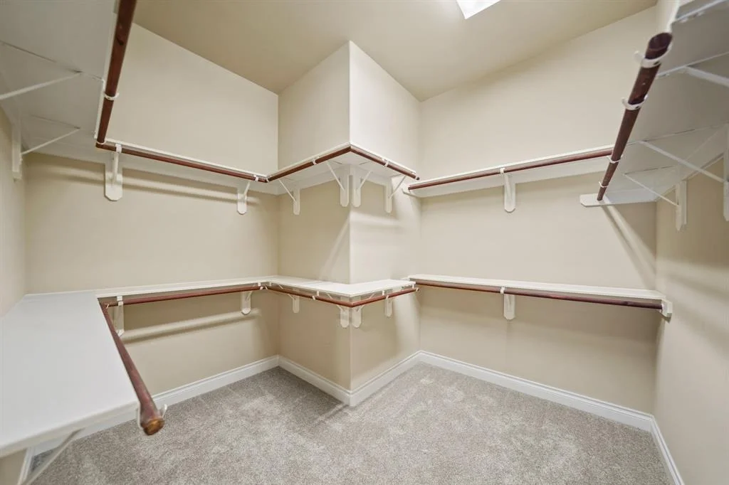 Photo of 2711 Park Hills Drive