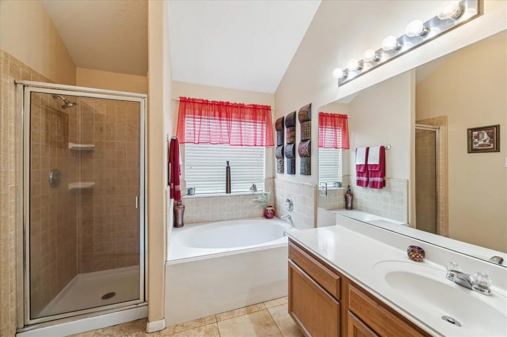 Photo of 2417 Horseshoe Bend