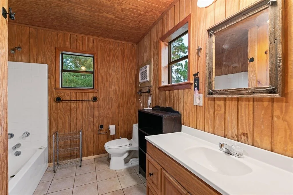 Photo of 815 Valley View Trail