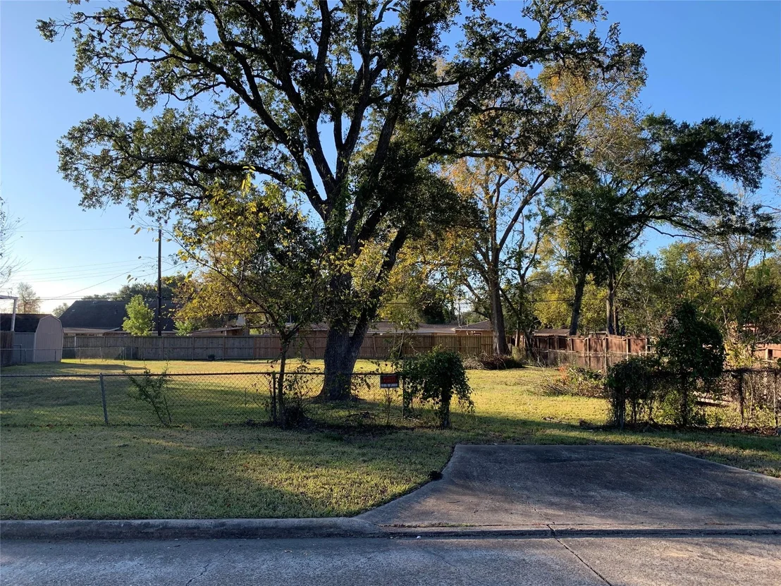 Photo of 1032 Frances Drive