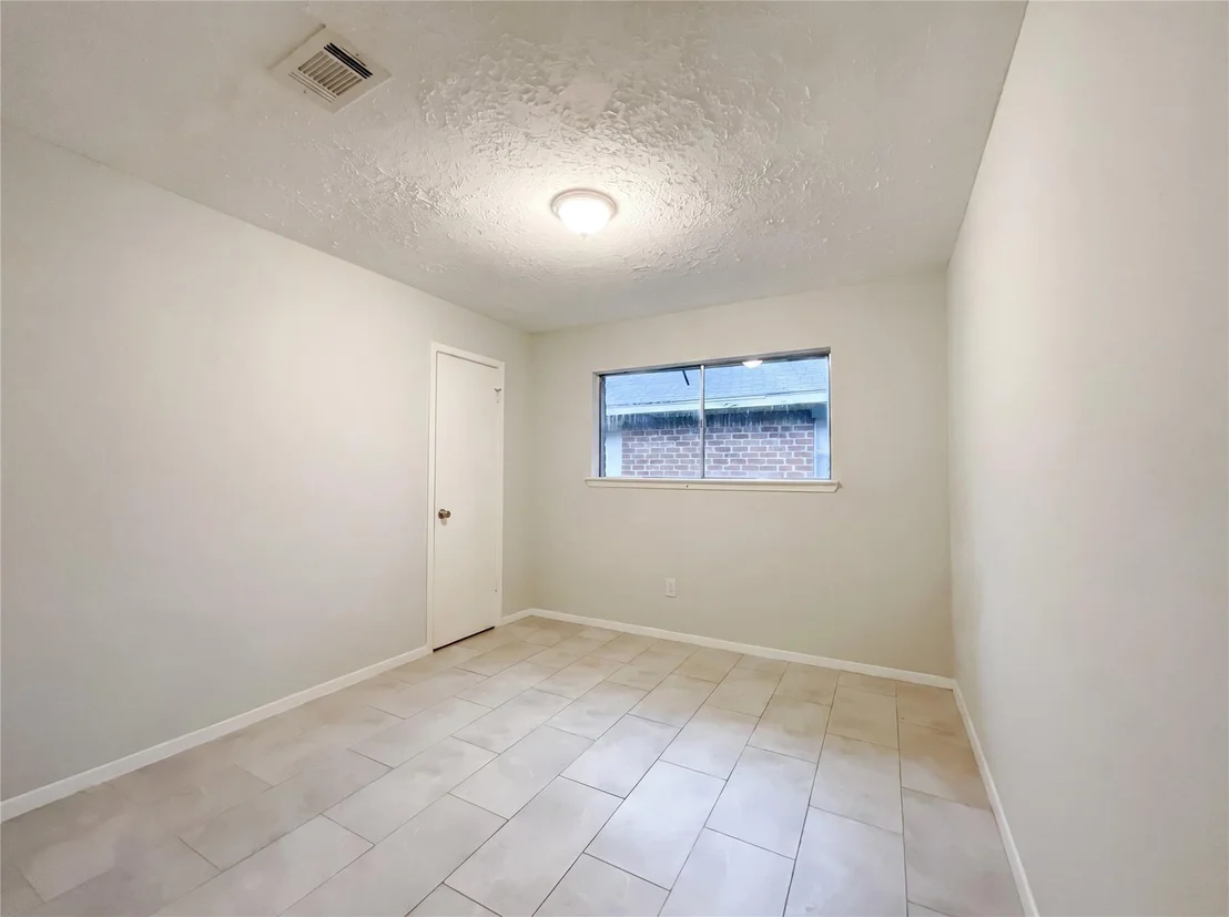 Photo of 23110 Pennsgrove Road