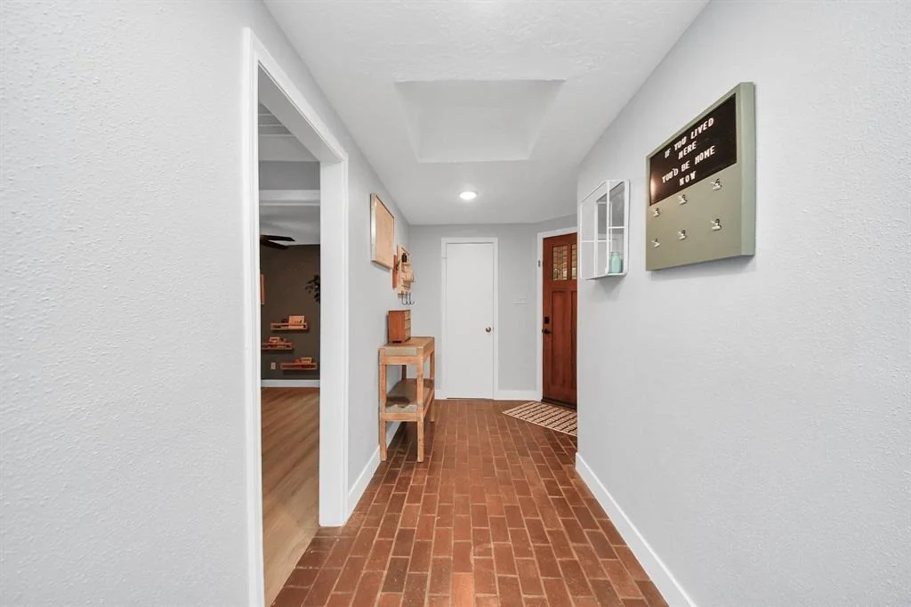 Photo of 1415 Kempsford Drive