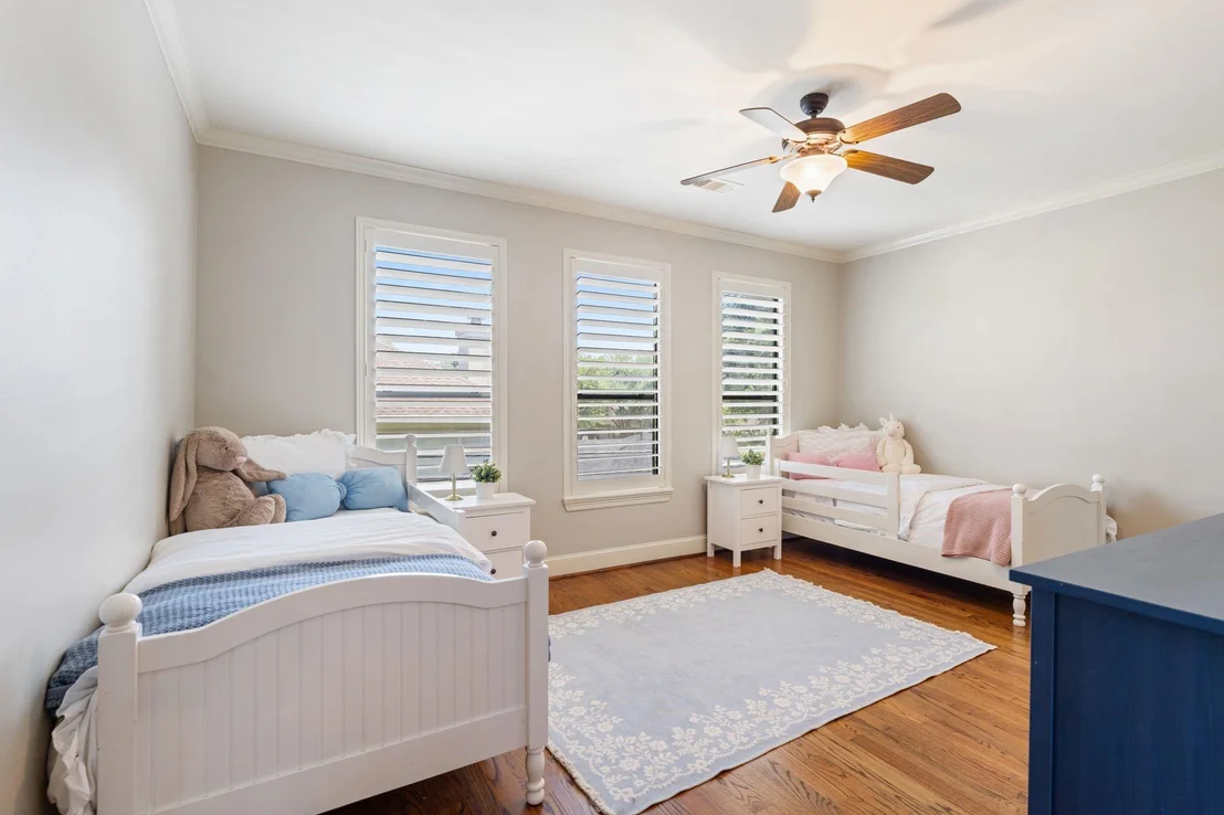 Photo of 5202 Patrick Henry Street