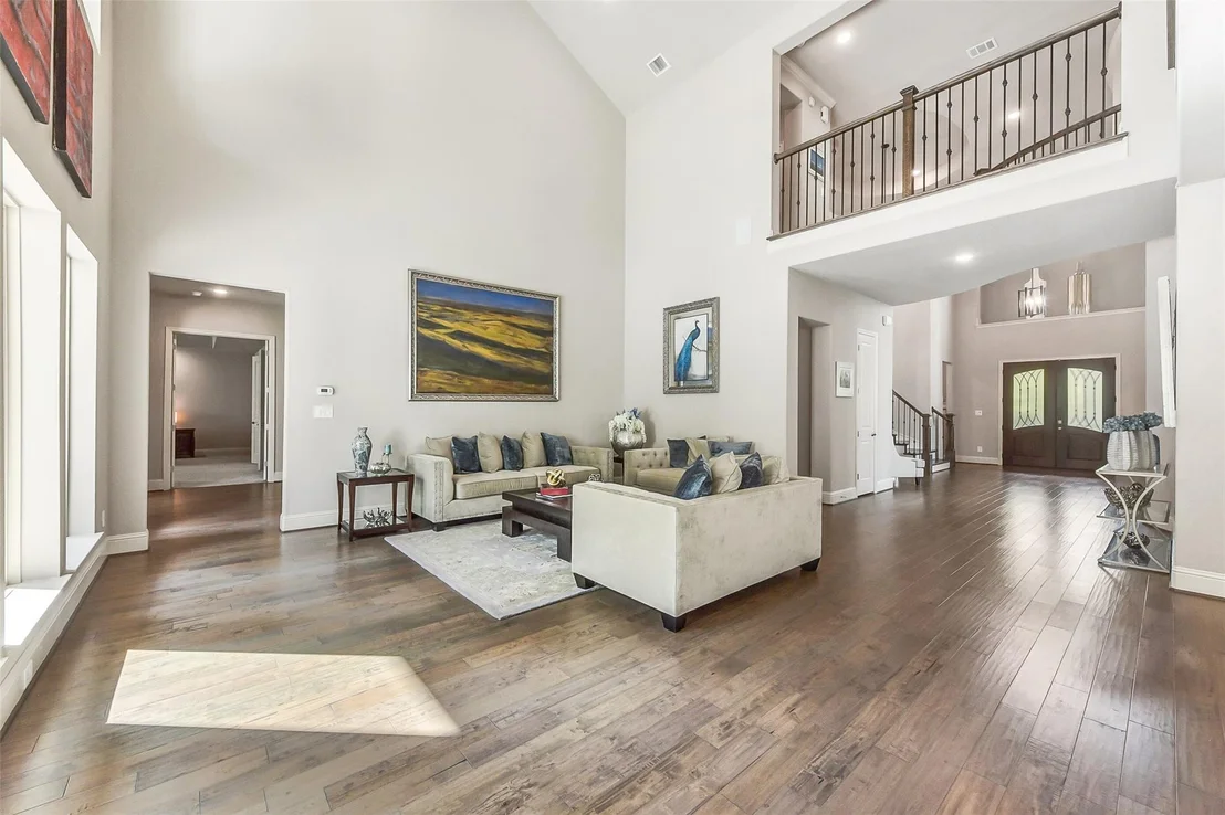 Photo of 7 Yellowstar Court