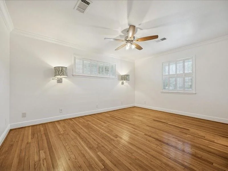 Photo of 6230 Shadow Crest Street