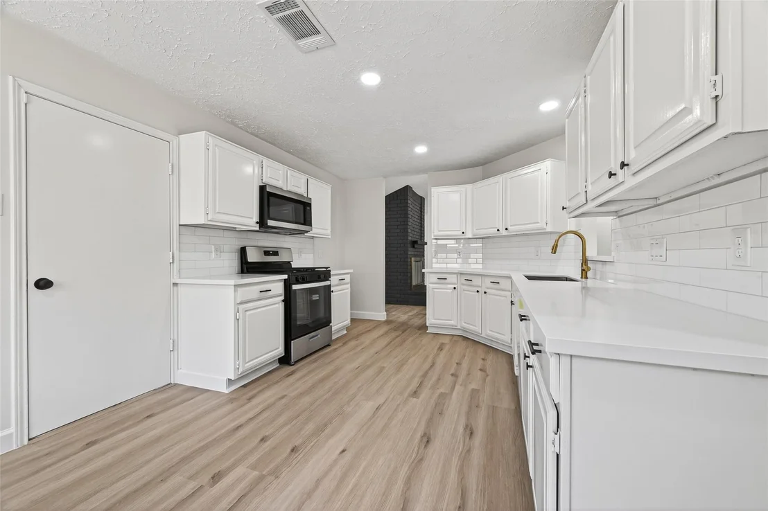 Photo of 3418 Luton Park Drive