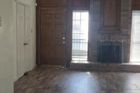 Photo of 15706 Schumann Lane