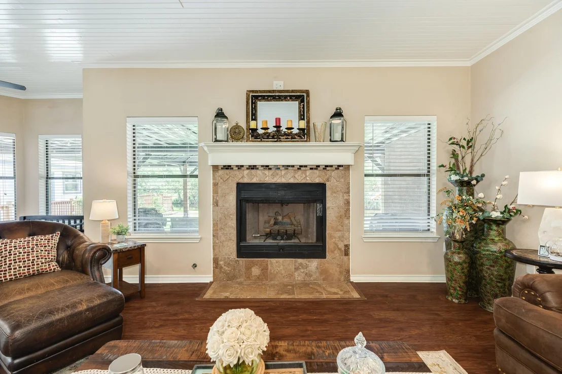 Photo of 41 Robinhood Lane