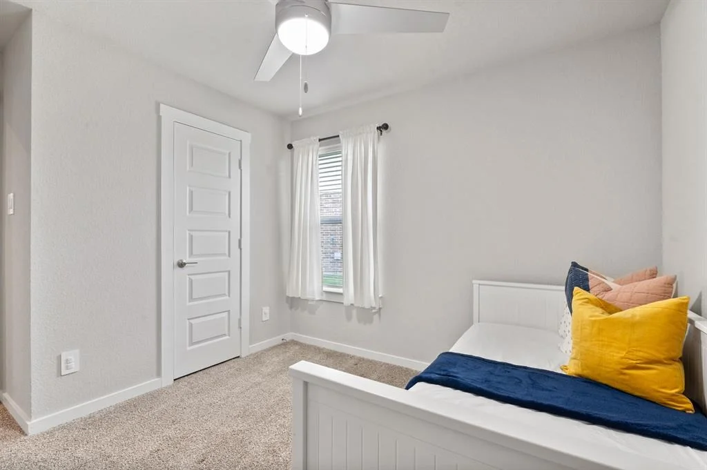 Photo of 7638 Rainham Valley Lane