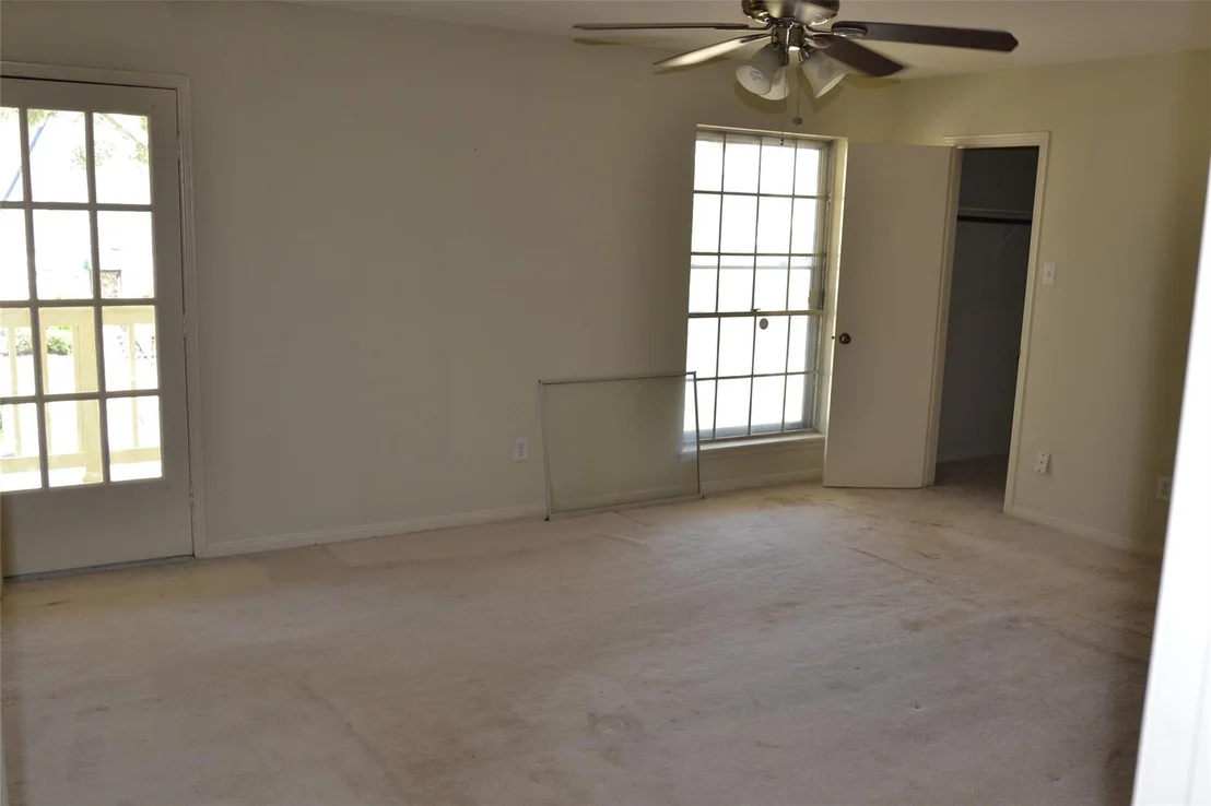 Photo of 1223 Longledge Drive