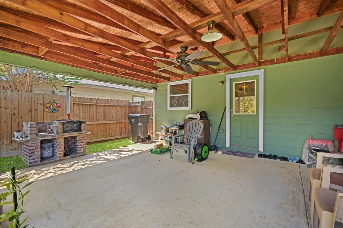 Photo of 1819 NW Emerald Pathway Drive