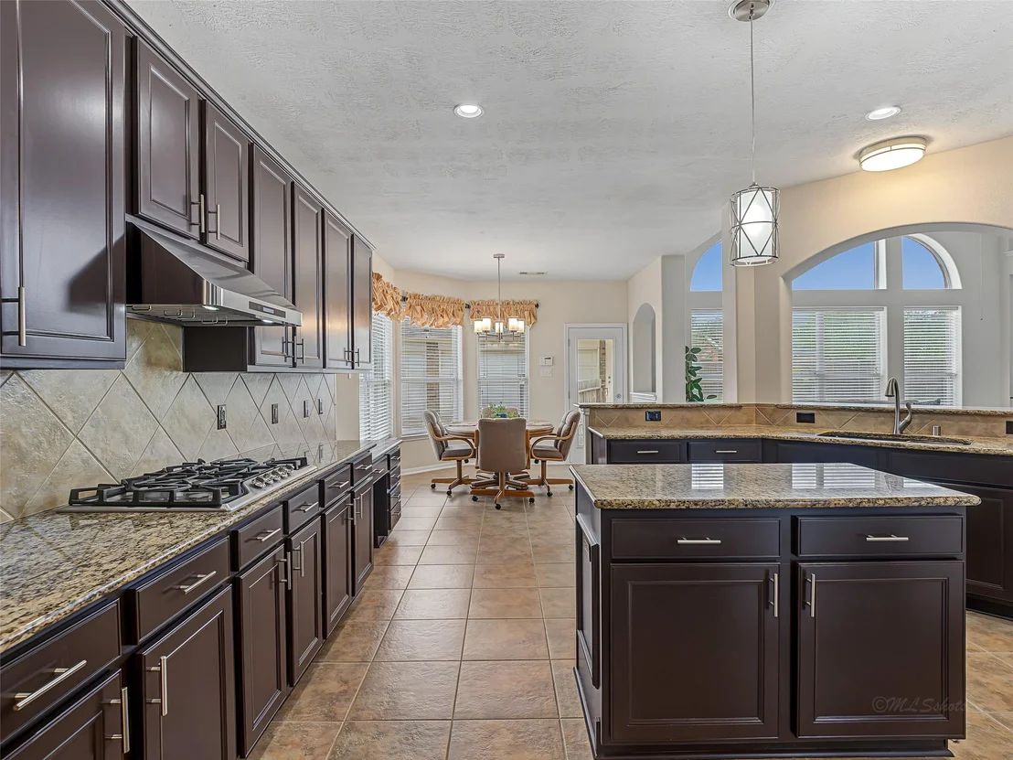 Photo of 2210 Fox Path