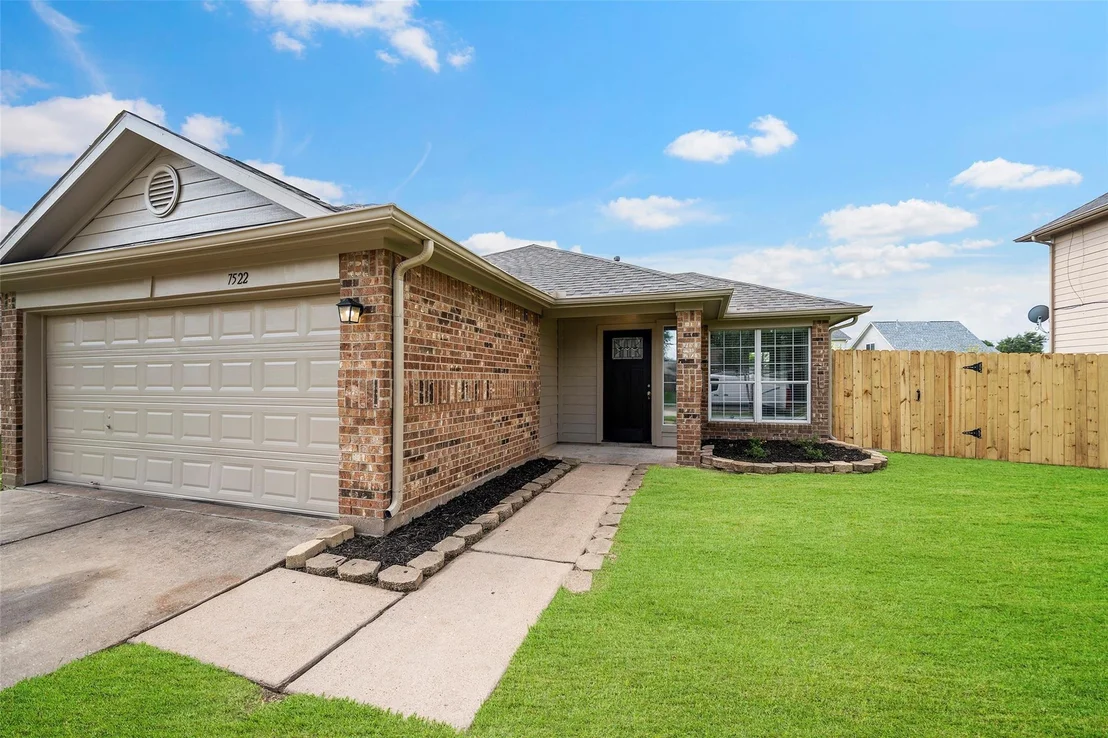Photo of 7522 Pheasant Grove Drive