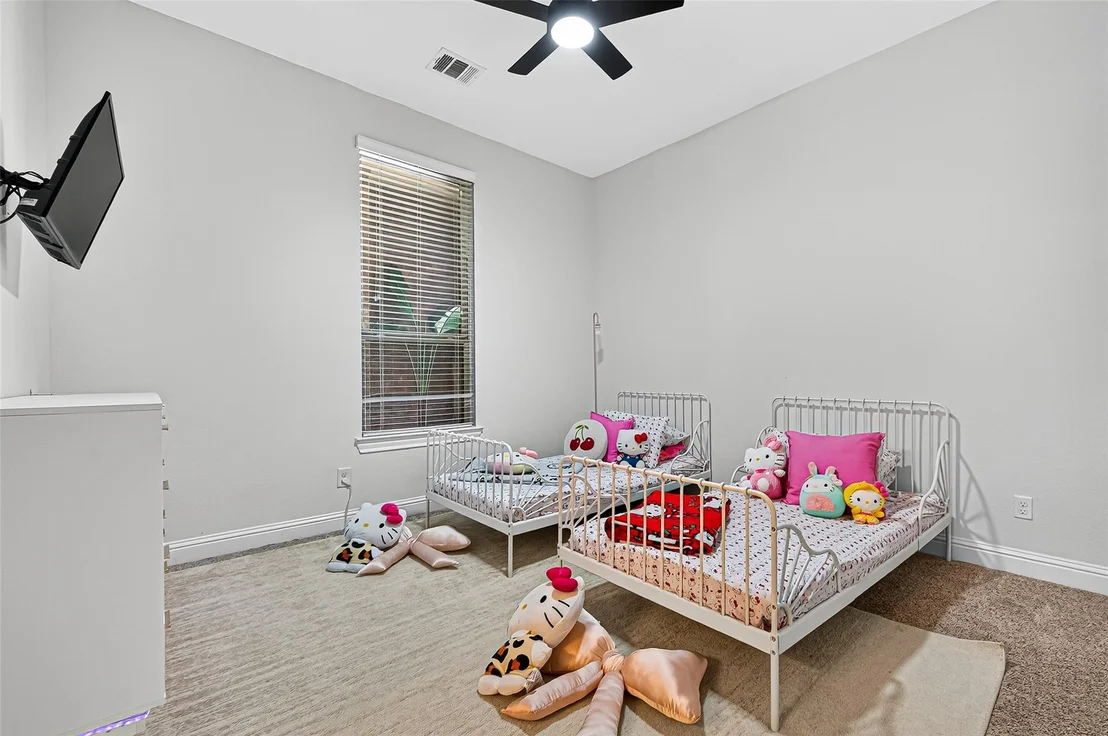 Photo of 46 Sundown Ridge Place