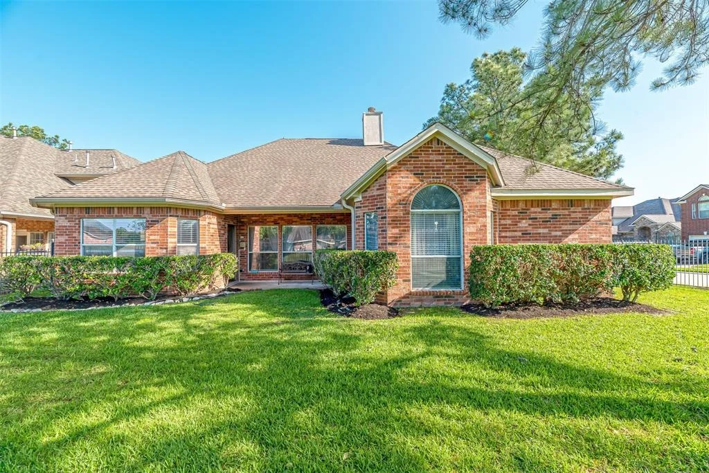 Photo of 17003 Nautical Pointe Lane
