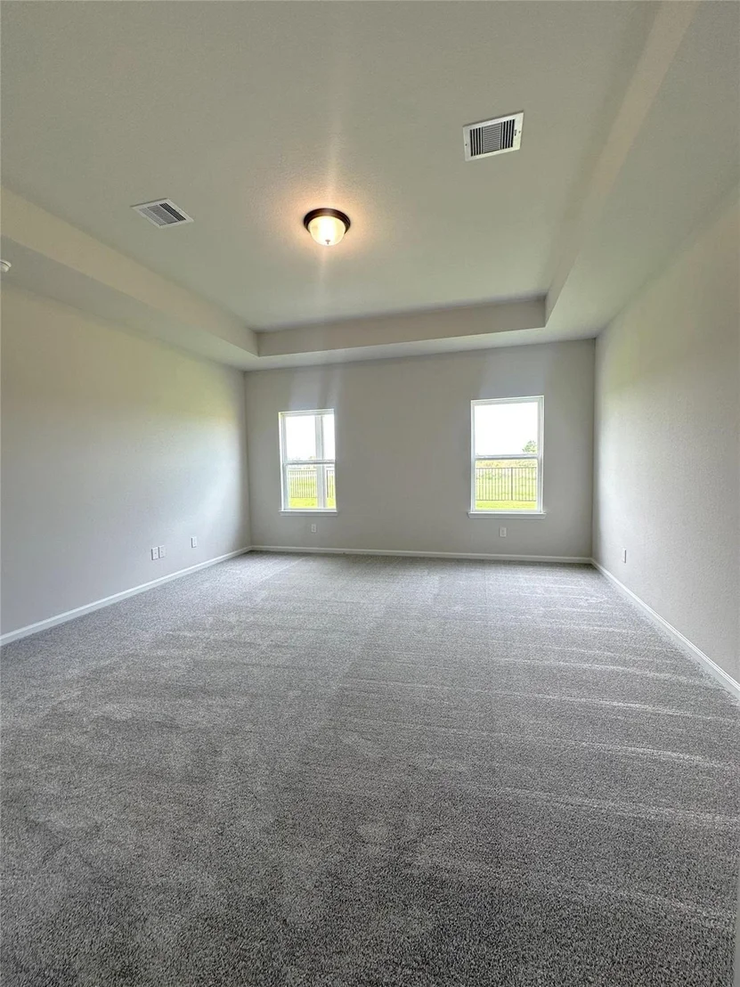 Photo of 672 Woodhaven Lakes Drive