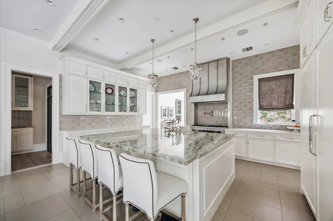 Photo of 2240 Del Monte Drive