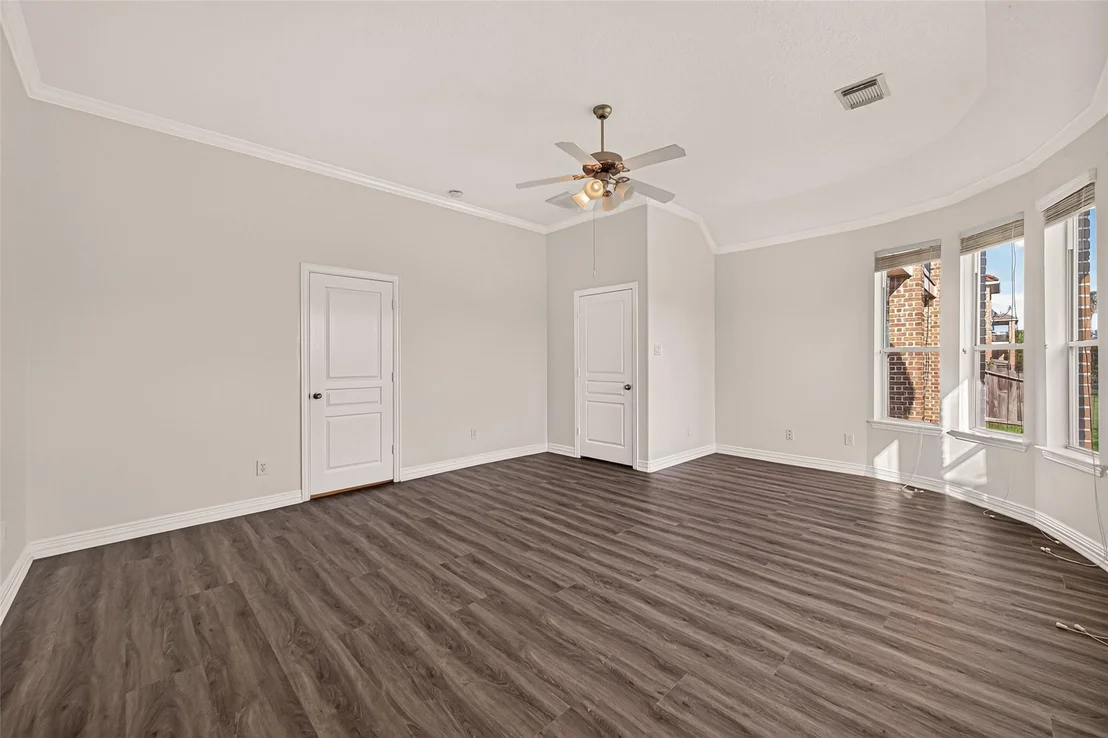 Photo of 18103 Blues Point Drive