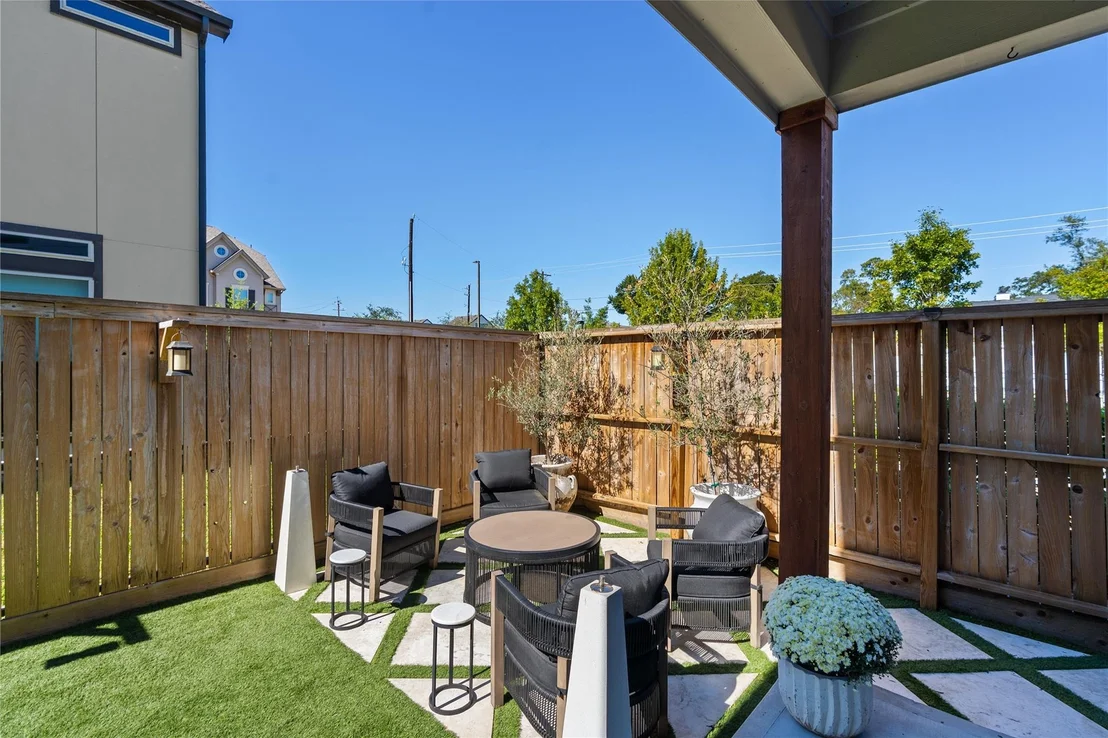 Photo of 5121 E Lacey Garden Loop