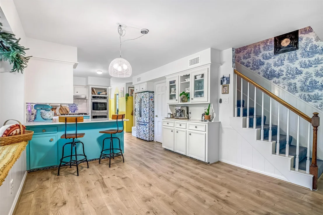 Photo of 6411 Bayonne Drive