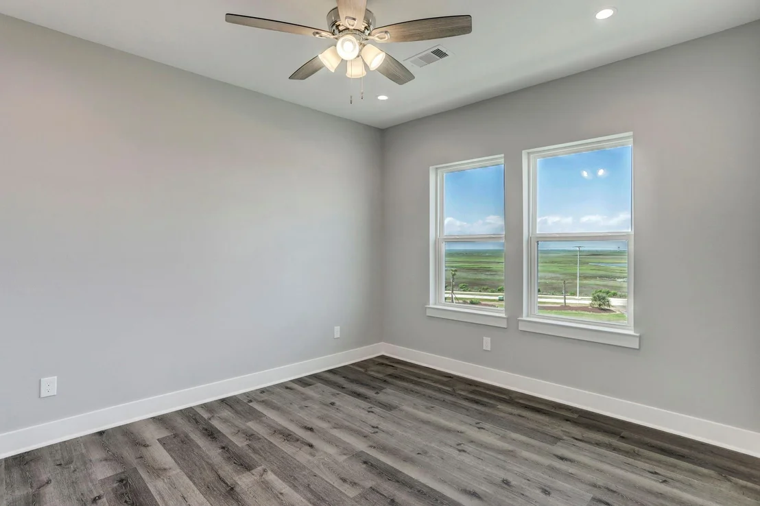 Photo of 20 Largo