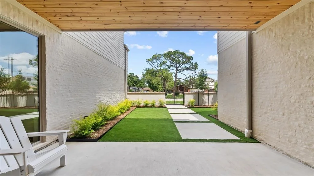 Photo of 9302 Bassoon Drive