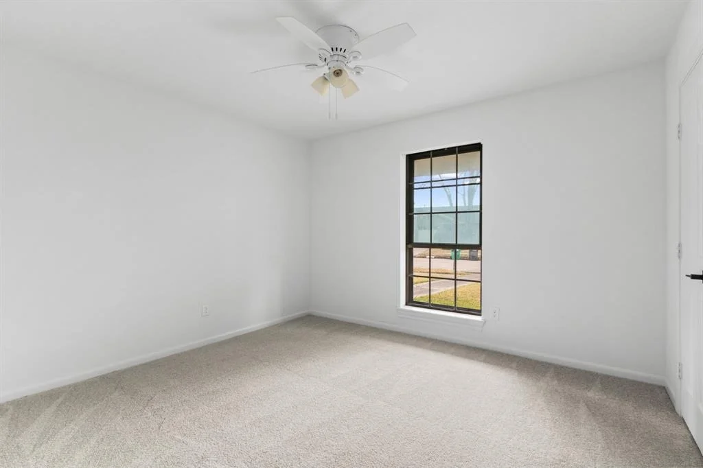 Photo of 600 Pinebrook Lane