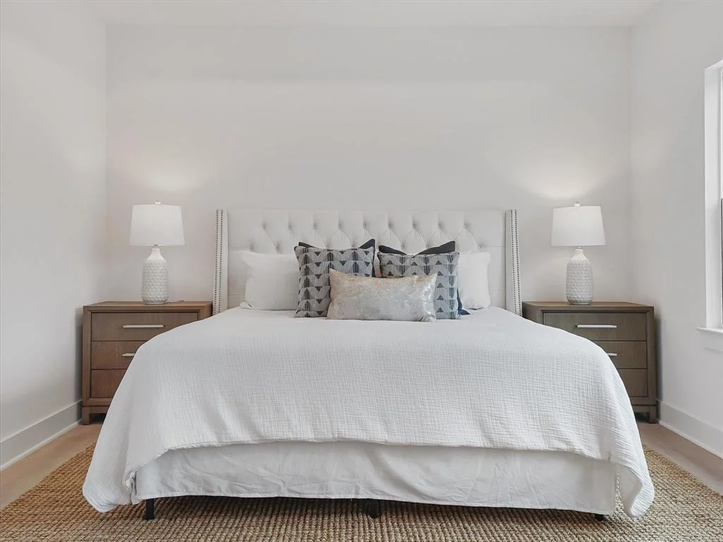 Photo of 5014 Golden Forest Drive