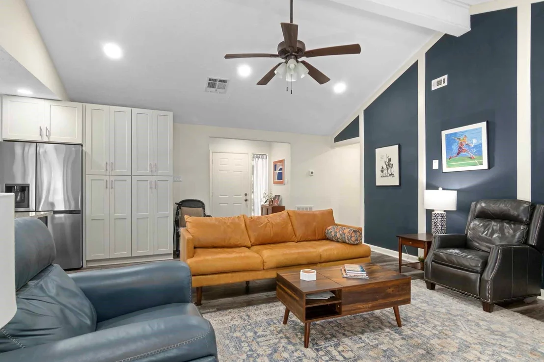 Photo of 2551 Buffalo Trail