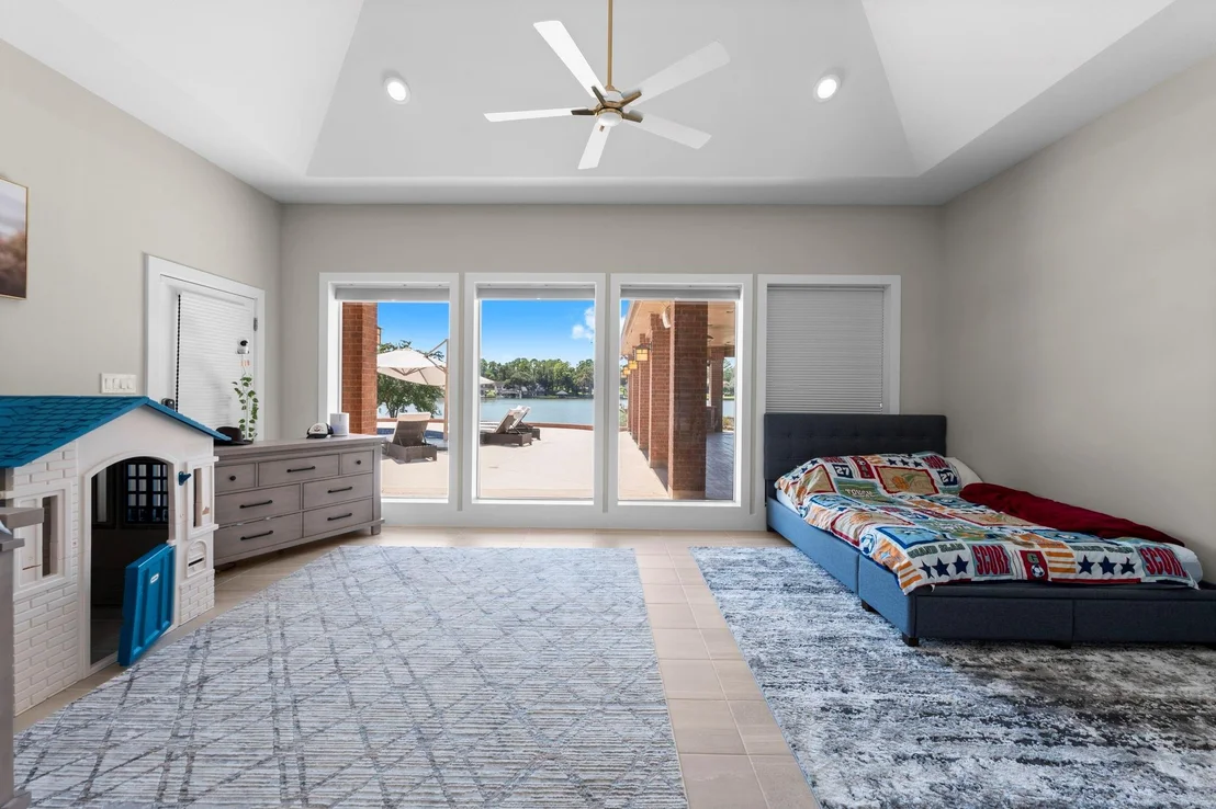 Photo of 40 La Jolla Circle