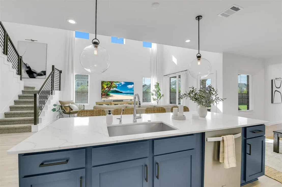 Photo of 3379 Voda Bend