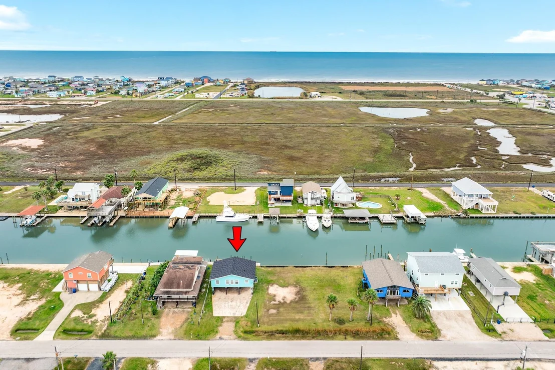 Photo of 306 Pompano Lane