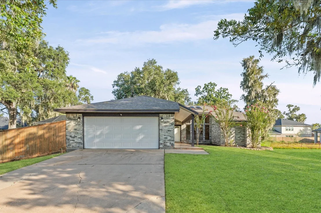 Photo of 339 Freeman Boulevard