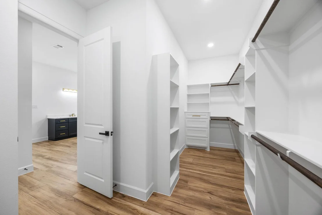 Photo of 210 Birdie Dr