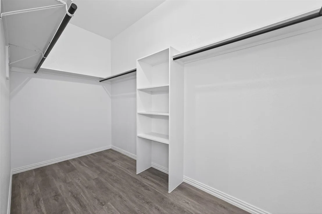 Photo of 1014 Exotic Pine Drive