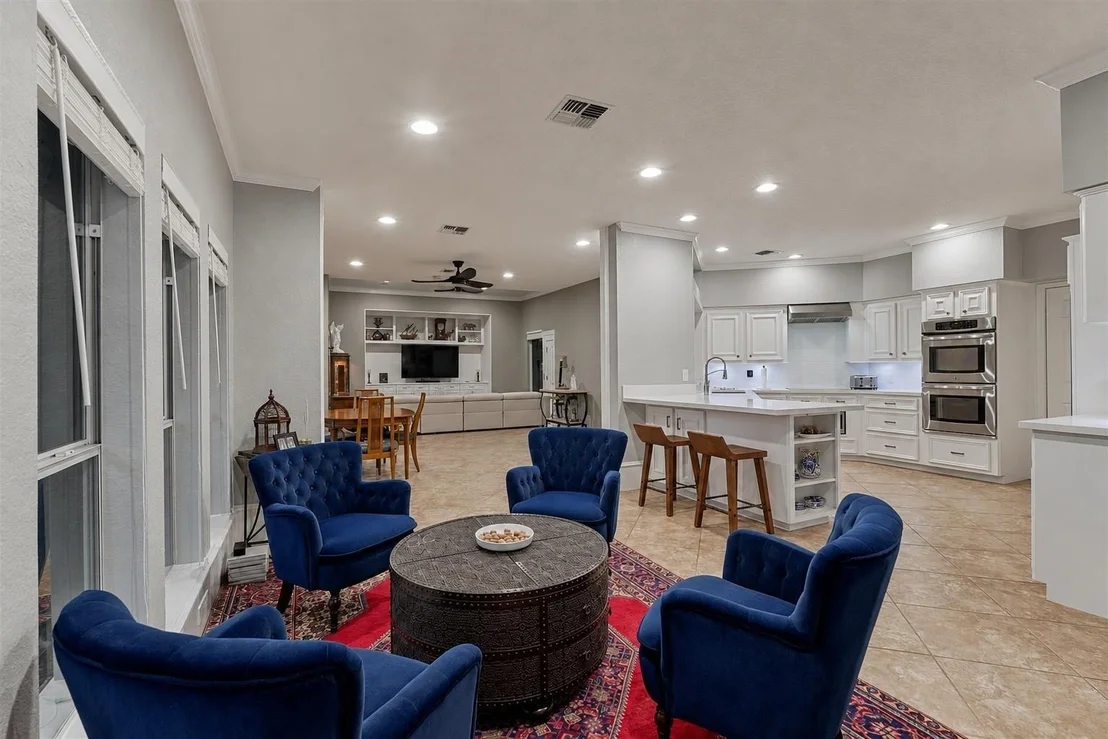 Photo of 609 Edgewood Drive