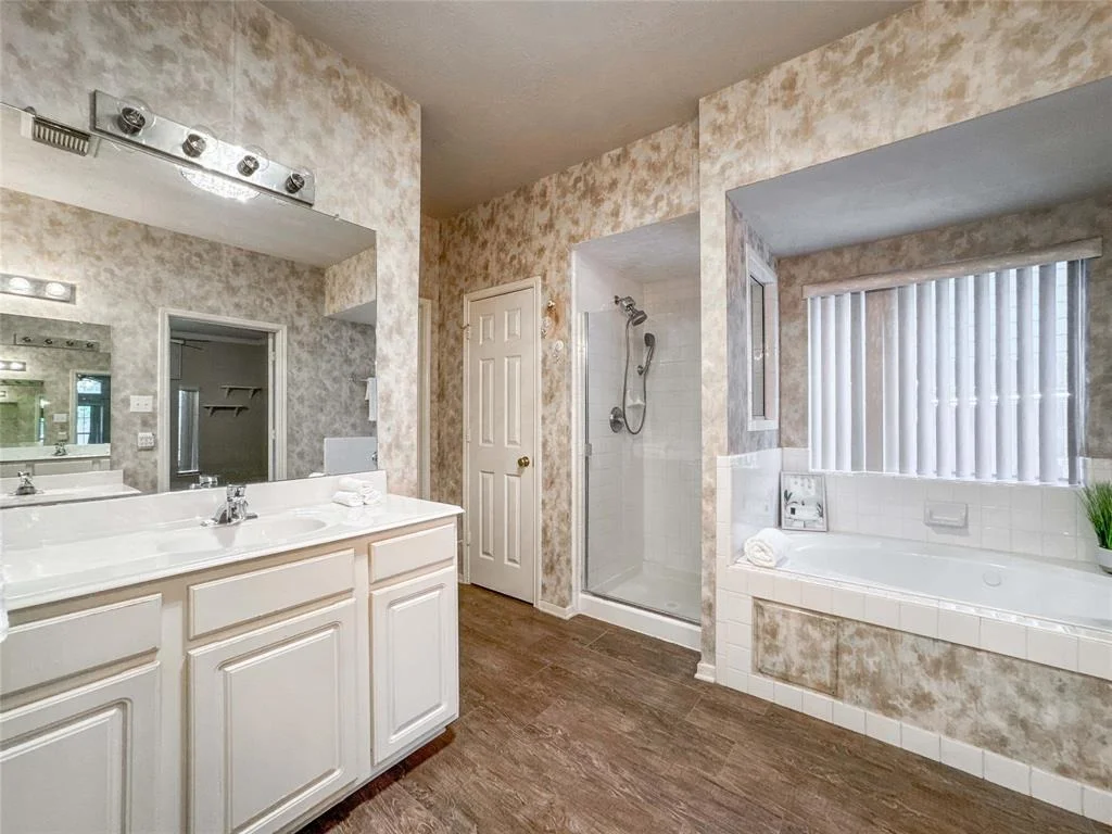 Photo of 3713 Pinehurst Drive
