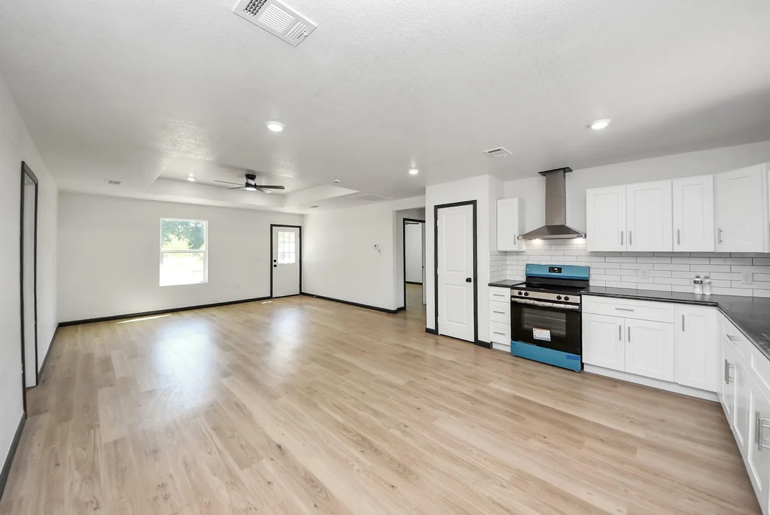 Photo of 2896 Road 5018