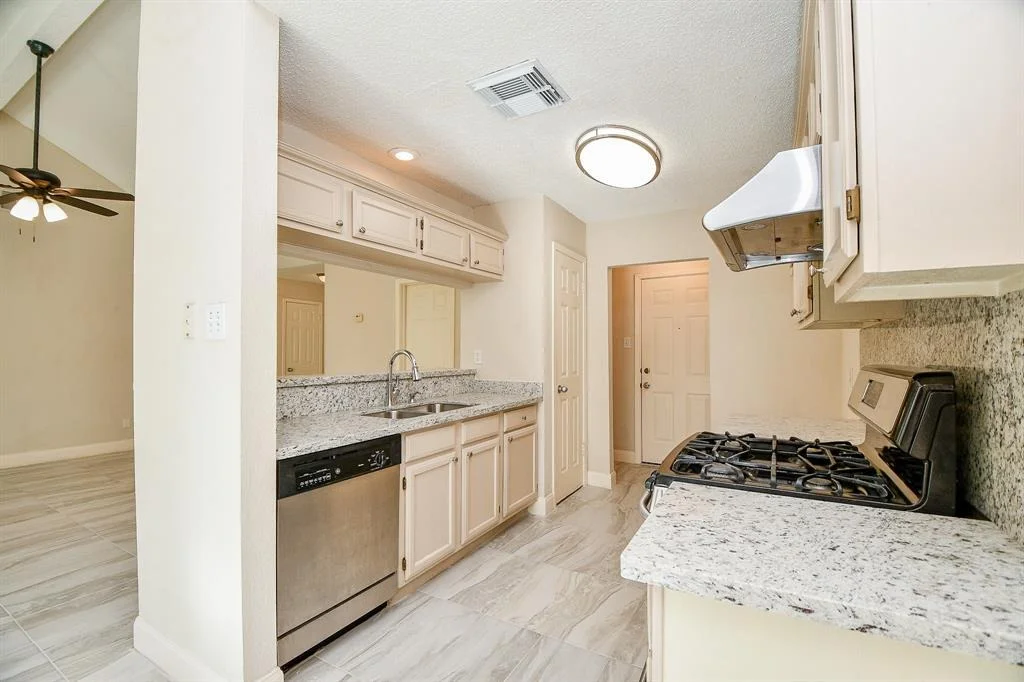 Photo of 3920 Frontier Drive