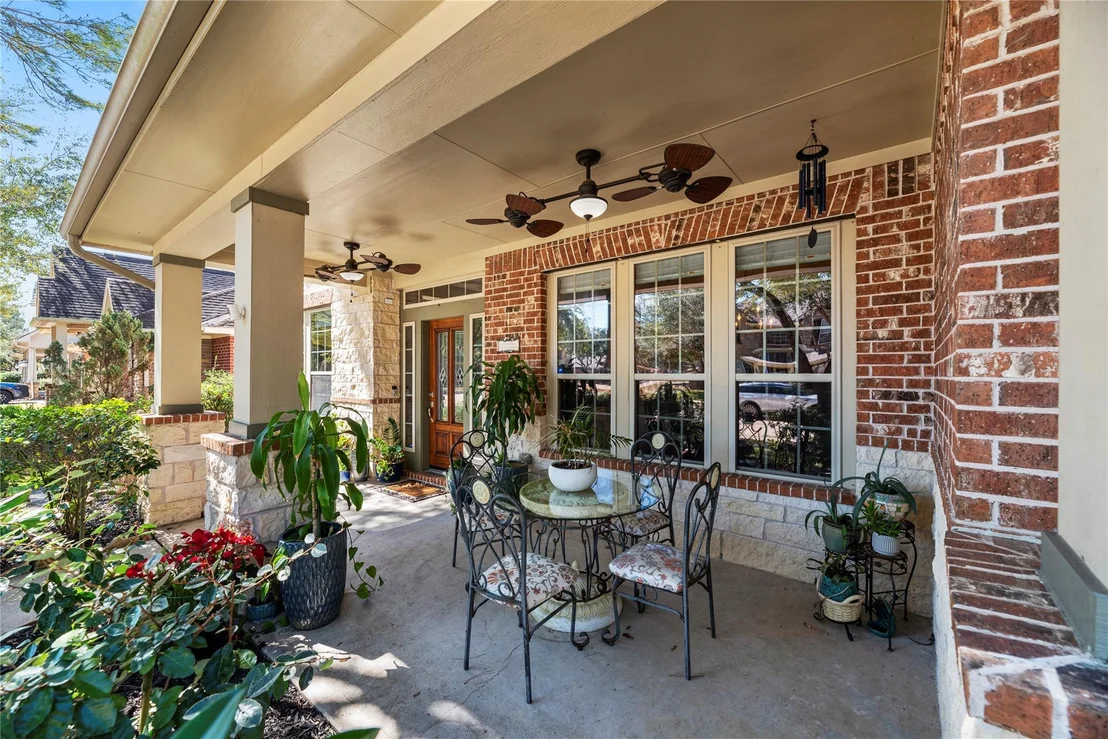 Photo of 6026 Emberwood Falls Drive