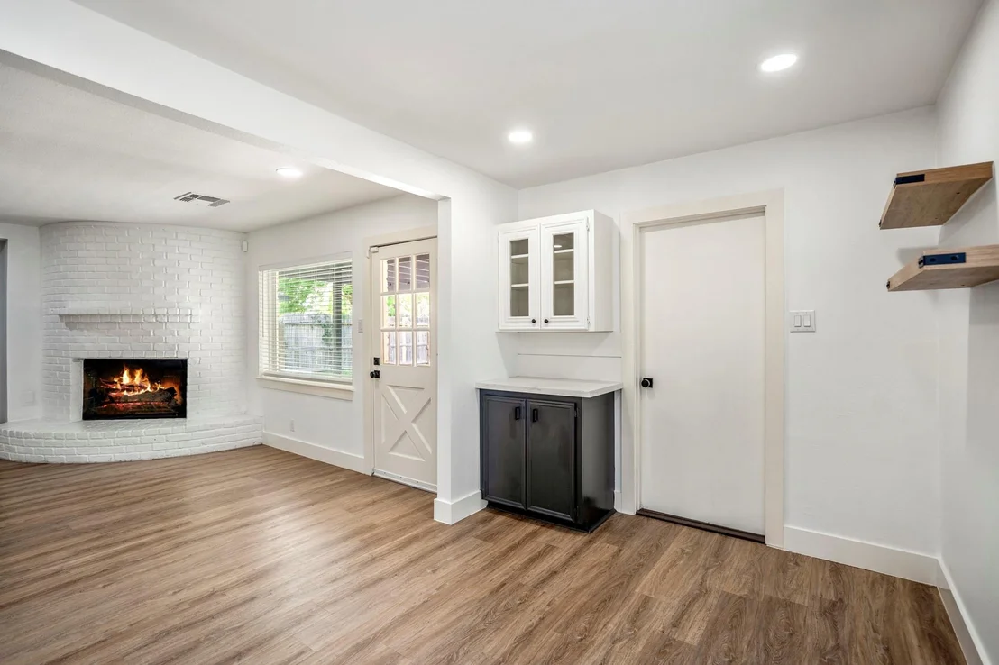 Photo of 8207 Langdon Lane